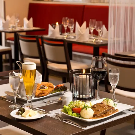 Achat Elbufer Hotel Dresden