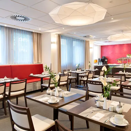 Hotel Achat Elbufer Dresden