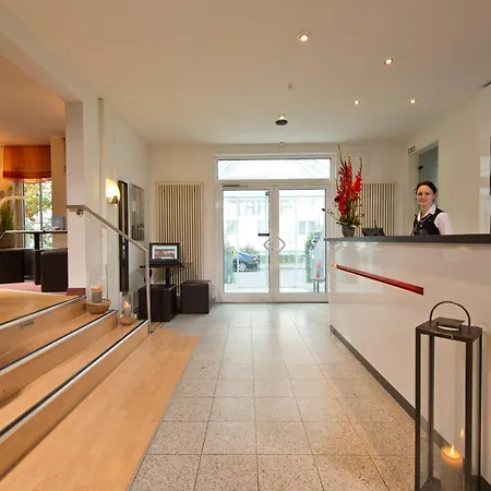 Hotel Achat Elbufer Dresden