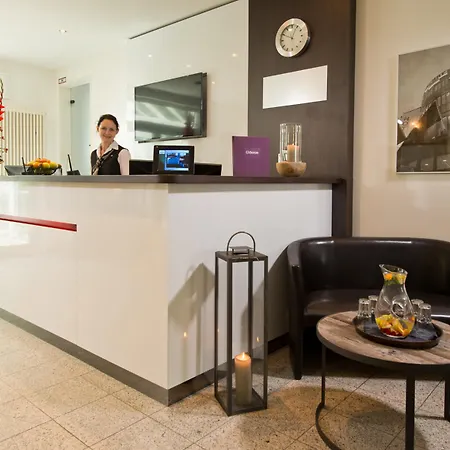 Achat Elbufer Hotel 4*