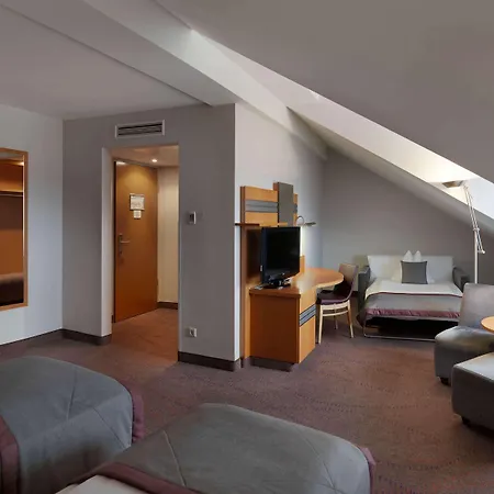 Hotel Ramada By Wyndham Dresde