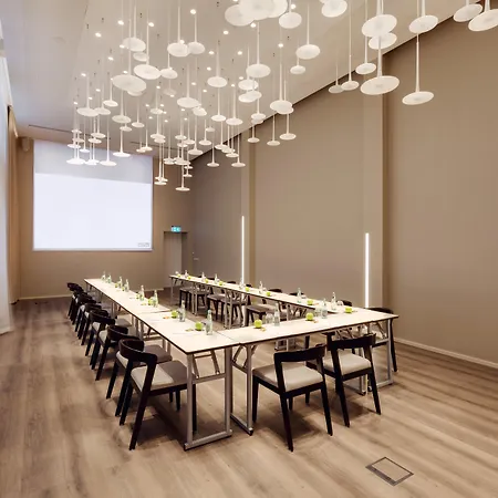 Hotel - Am Zwinger By Ihg 4*