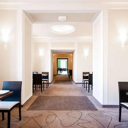 Star G Premium Altmarkt Hotel 3*