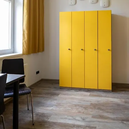 Gaestehaus - Alte Schule Gohlis Hotel *