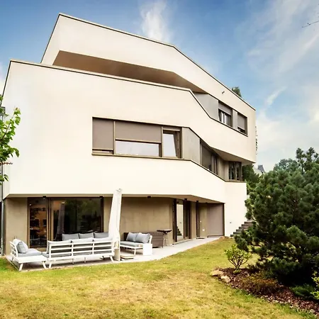 Neu! Gästezimmer In Mit Dach-terrasse *