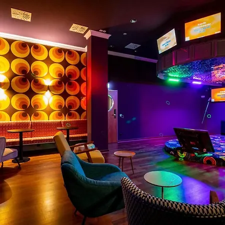 Mightytwice Hotel 4*