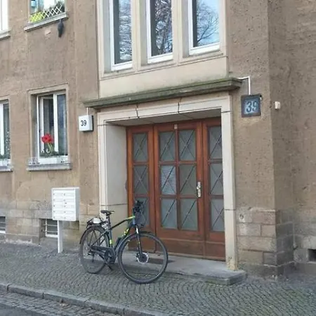 Homestay Grune Und Ruhige Lage / And Quiet Area Dresden