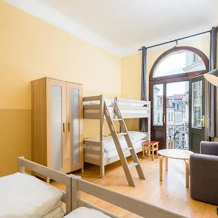 Mondpalast Hostel Dresden