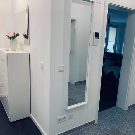 Mit Penthouse Charakter In Apartment Dresden