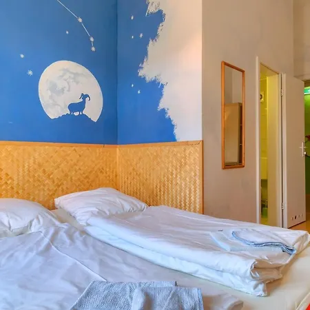 Mondpalast Hostel Dresden