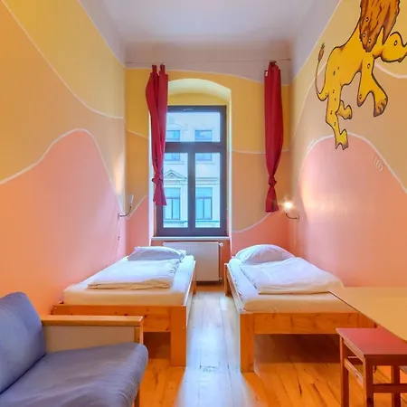 Hostel Mondpalast