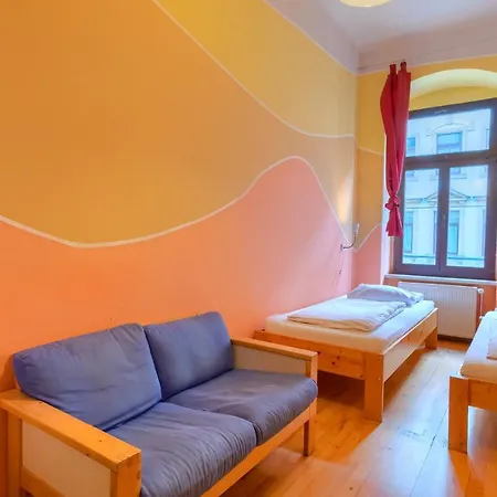 Mondpalast Hostel Dresden