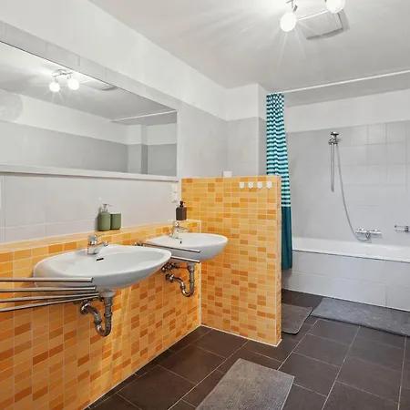 Work & Boardinghouse * Dresden
