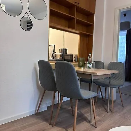 Cozy Mit Balkon I Wlan Apartment *