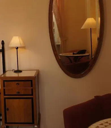 Hotel-appartement-villa Ulenburg 3*