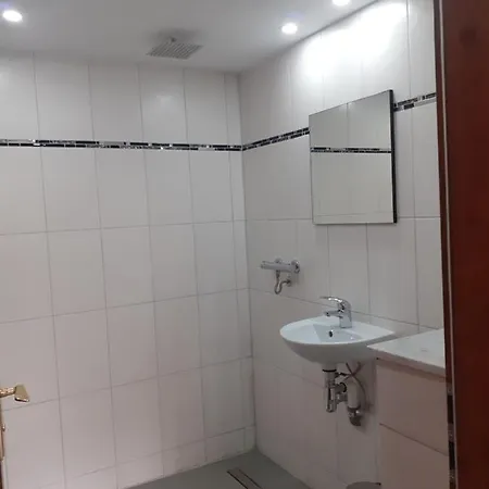 Guest house Zimmervermietung Abir