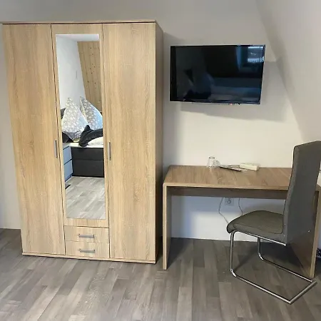 Guest house Zimmervermietung Abir