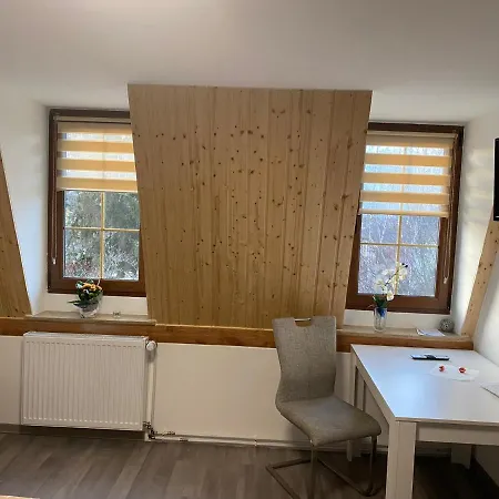 Guest house Zimmervermietung Abir