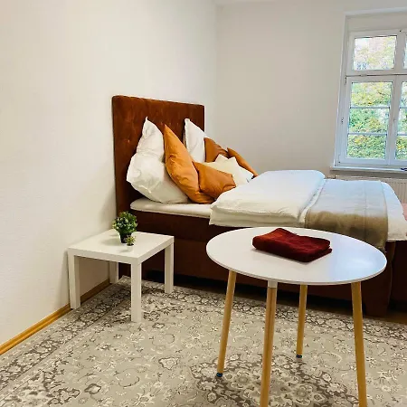 Homestay Schones Naher Bahnhof Neustadt Zentral Wlan *