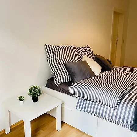 Schones Naher Bahnhof Neustadt Zentral Wlan Homestay Dresden