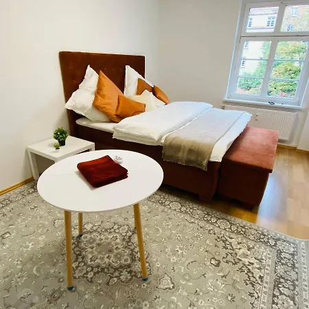 Homestay Schones Naher Bahnhof Neustadt Zentral Wlan Dresden