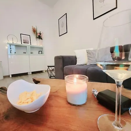 Daheim In Apartment *
