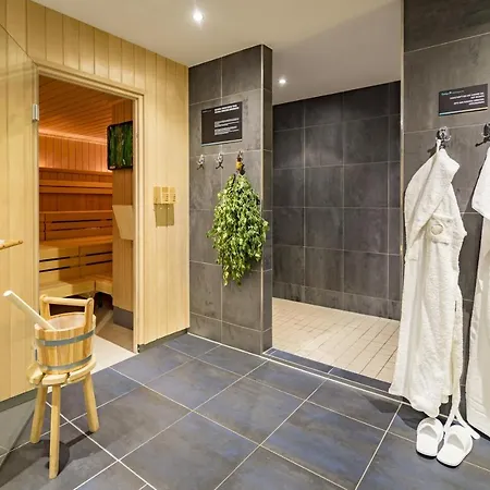 Pullman Newa Hotel