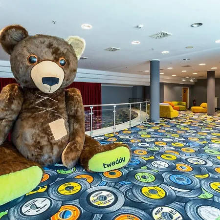 Hotel Mightytwice 4*