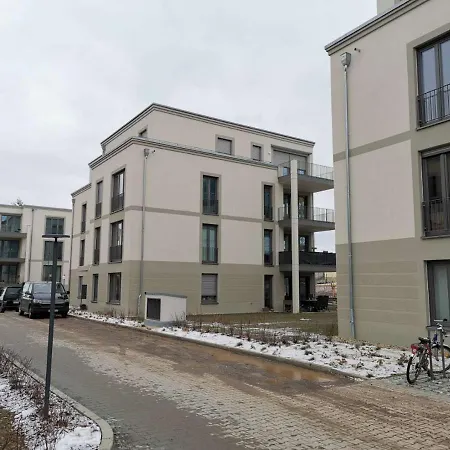 Apartment Gemuetliches In Geraeumiger Gemeinschaftswohnung Dresden