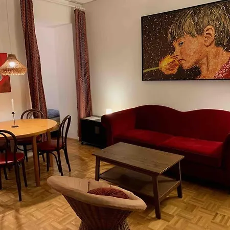 Gemuetliches 2p-apartment In Ruhiger Lage * Dresden