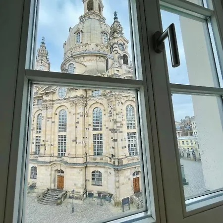 Apartment Modernes Mit Blick Zur Frauenkirche