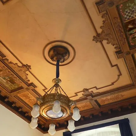 Haniel Edmund Apartment Dresden