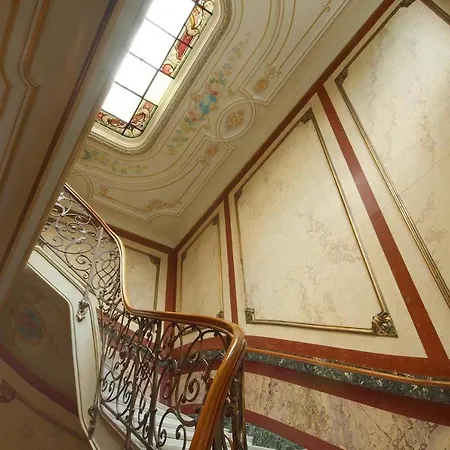 Haniel Oskar Apartment