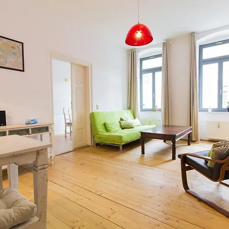 In Der Dresdner Neustadt / Tranquillo Gmbh *