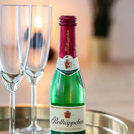Apartment New! Pineapple Zwinger V