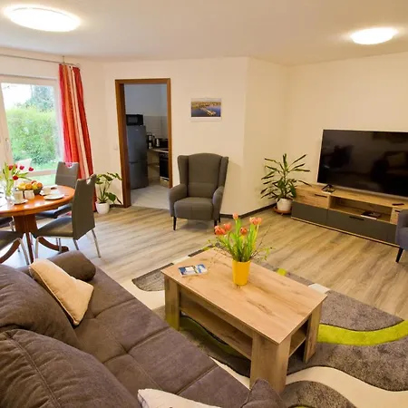 Ferienwohnung Tukan Laubegast Wlan Tv Ebike * Dresden
