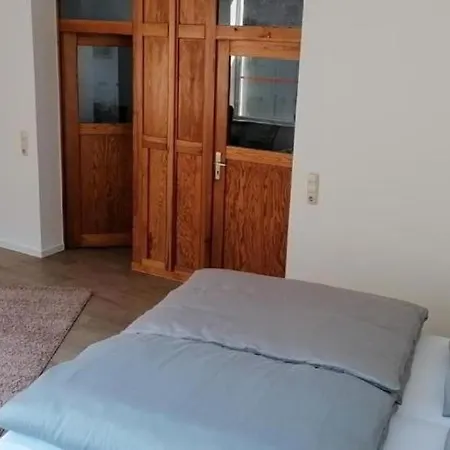 Apartment Ferienwohnung Neustadt *