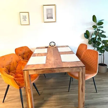 Uber Den Dachern Im Zentrum Von Apartment