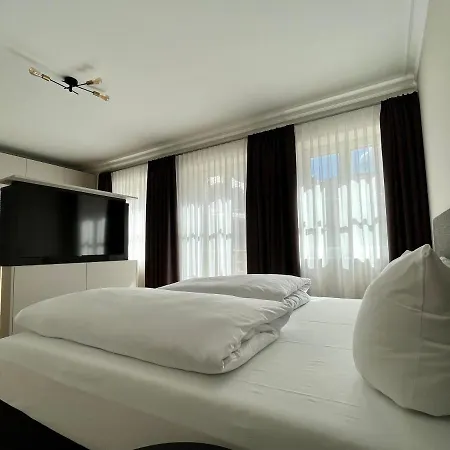 Luxury / 2-raum-apartment An Der Frauenkirche