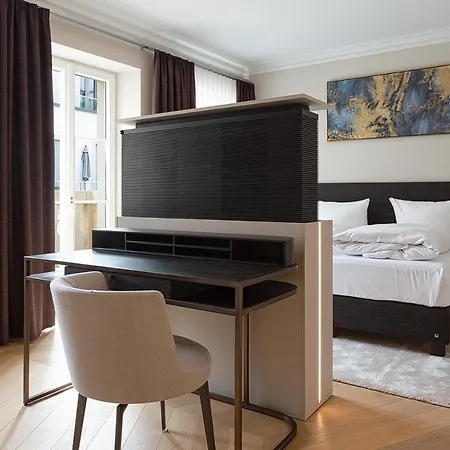 Apartment Luxury / 2-raum-apartment An Der Frauenkirche Dresden
