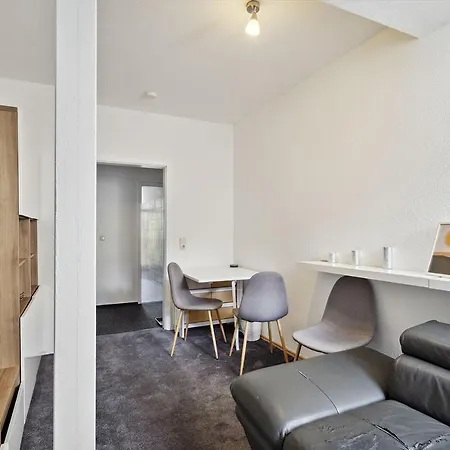 Work & Boardinghouse * Dresden
