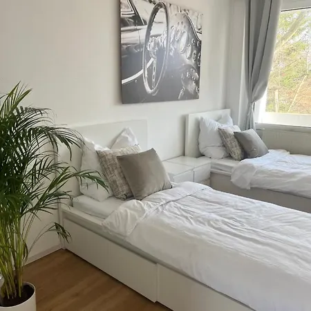 Apartment Monteur-& Eichmann *