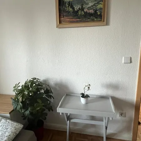 Apartment Sweet Cozy Three