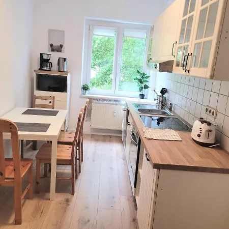 Voll Ausgestattete Ferienwohnung In Apartment *