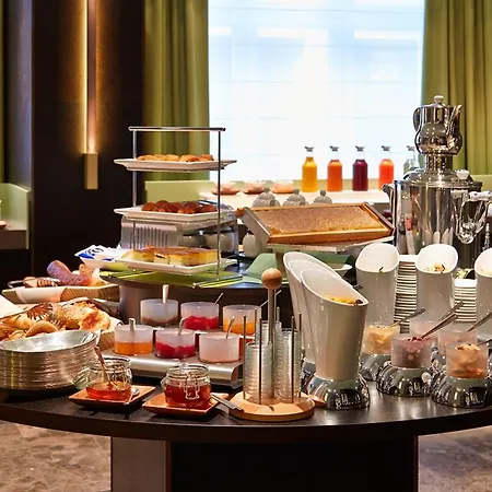 Hotel Gewandhaus Dresden, Autograph Collection 5*