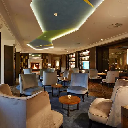 Gewandhaus Dresden, Autograph Collection Hotel 5*