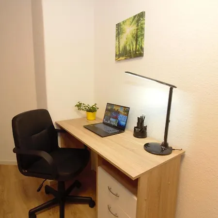 Lori Monteurszimmer Wlan Tv * Dresden