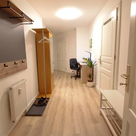 Lori Monteurszimmer Wlan Tv * Dresden