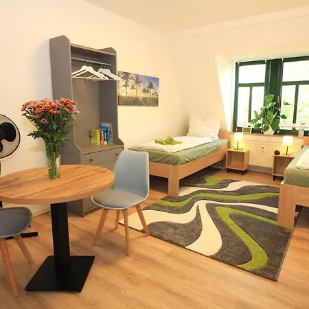 Apartment Lori Monteurszimmer Wlan Tv *