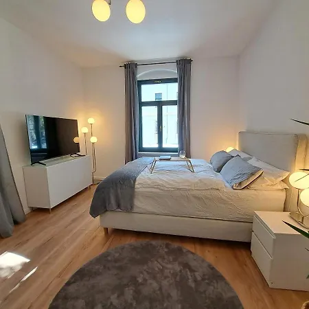 Gemuetliche Helle Apartment